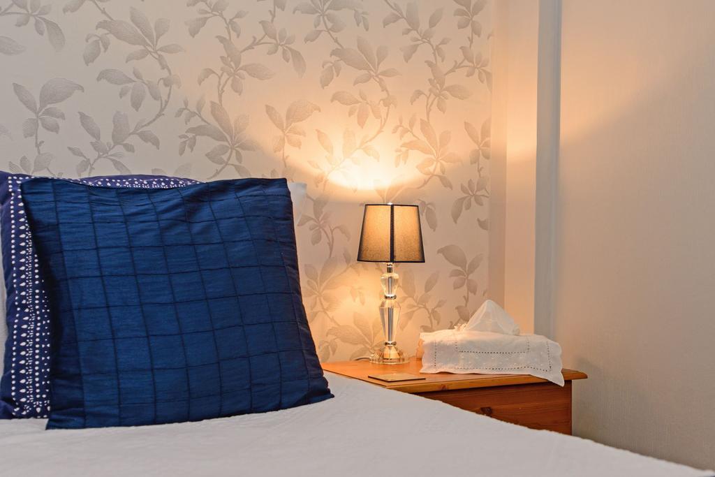 Cherry Grove Guest House Carlisle  Rum bild